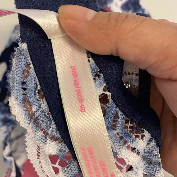 Victoria's Secret PINK Lace High Neck Push-Up Bralette Bra Size M/B80 Blue White - Picture 4 of 8